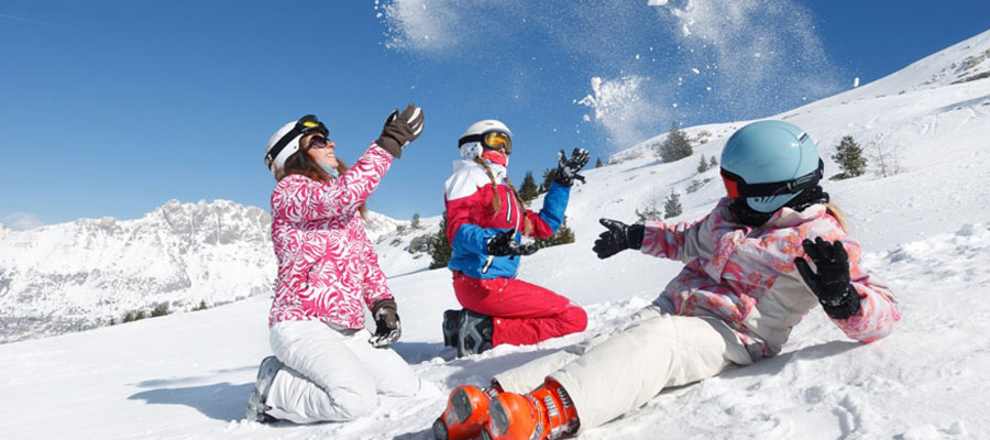 Profiter de vacances au ski à prix réduits en réservant en ligne